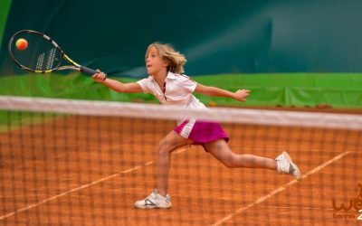 Kids Tennis Guide: Ball Types & Court Sizes by Age