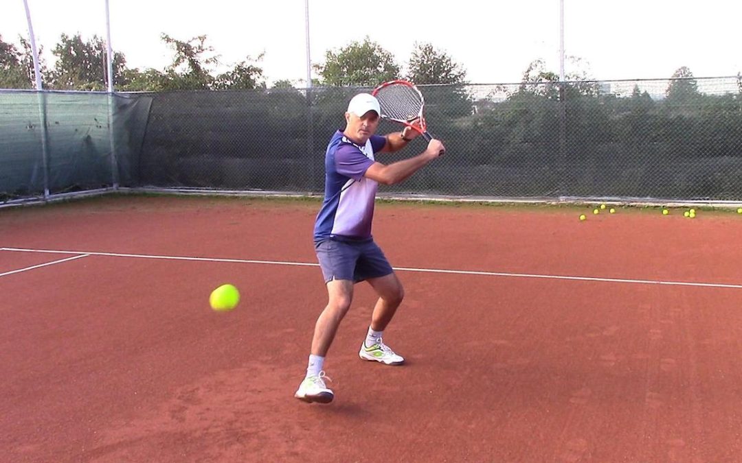 Slice Backhand Tennis Lesson: Pulling vs. Pushing (Power Source)